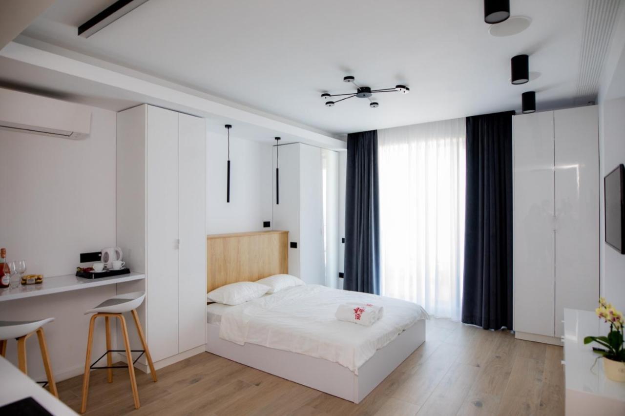 Sea On Mamaia Apartment Bagian luar foto