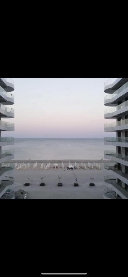 Sea On Mamaia Apartment Bagian luar foto
