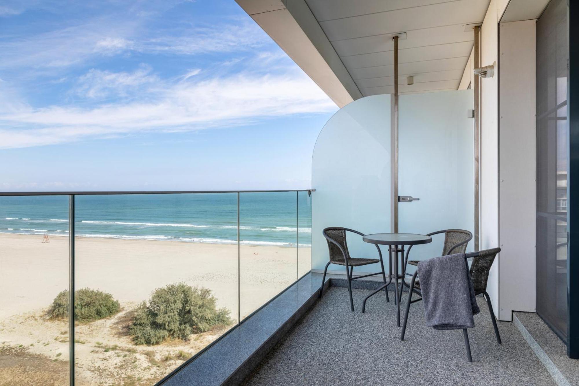 Sea On Mamaia Apartment Bagian luar foto